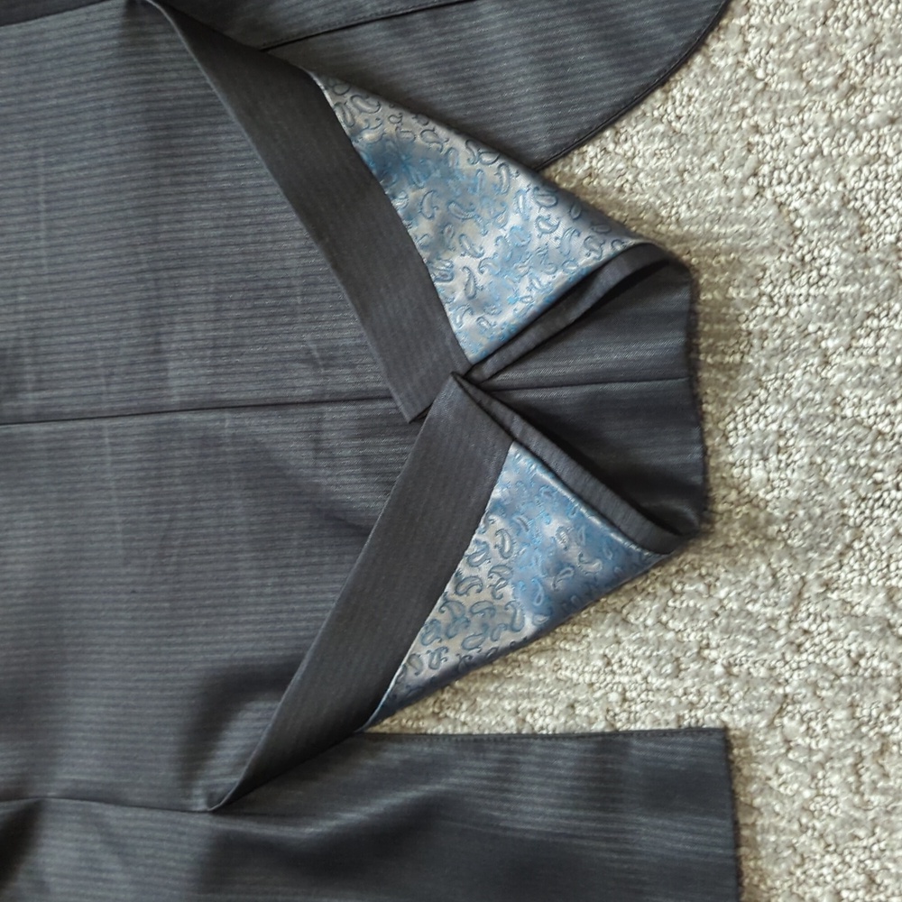 Men's English Laundry Suit - Picture 7 of 9